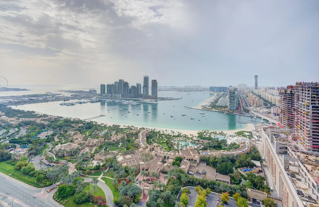 Avani Plus Palm View Dubai Suites-1